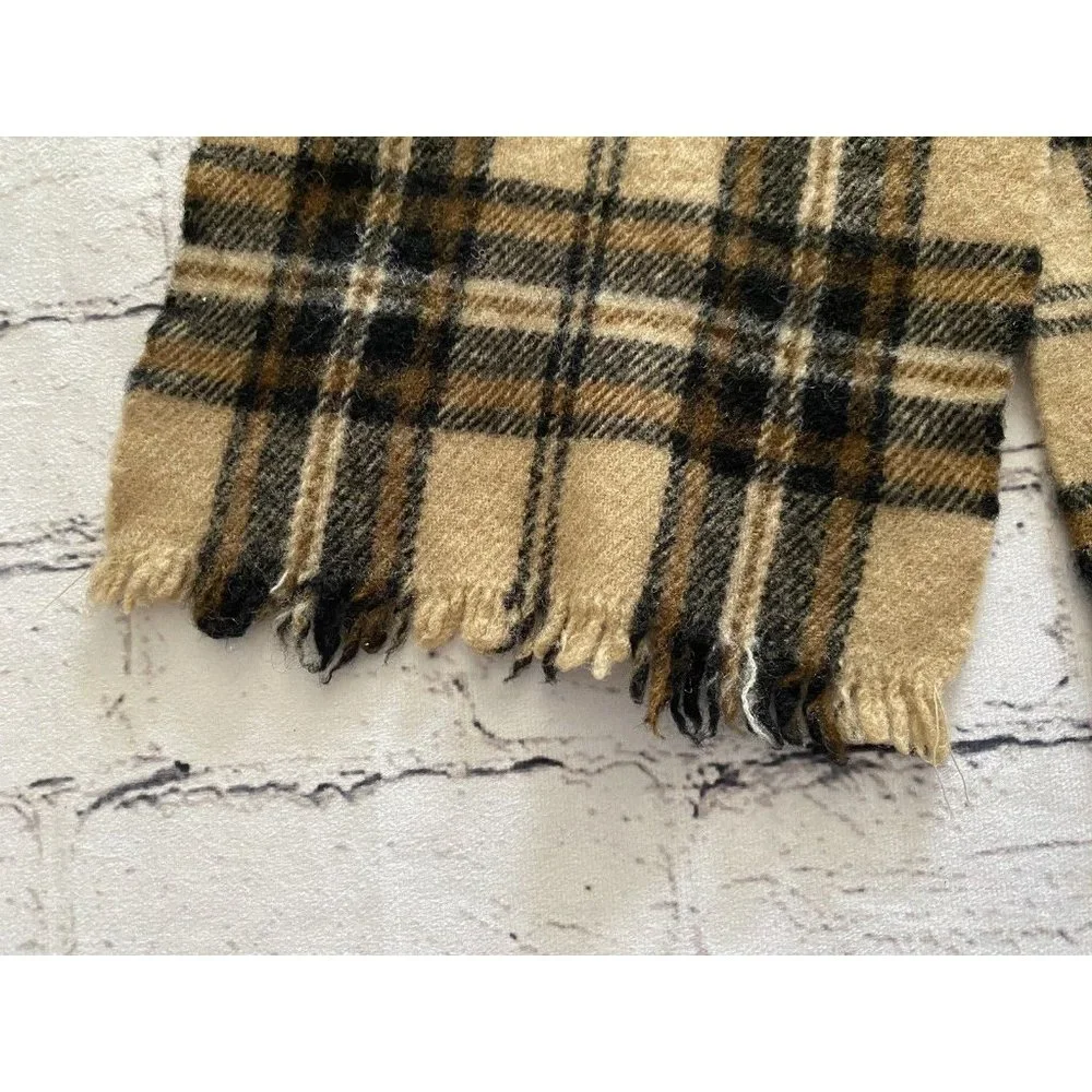 The Woollen Mill Of Princes St Edinburgh Lambswool Scarf Pure New Wool Plaid EUC